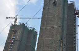 撫順馬德里六期腳手架施工建筑